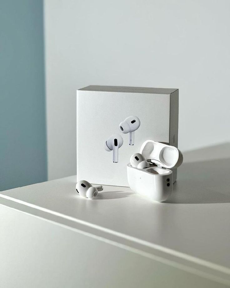 AirPods