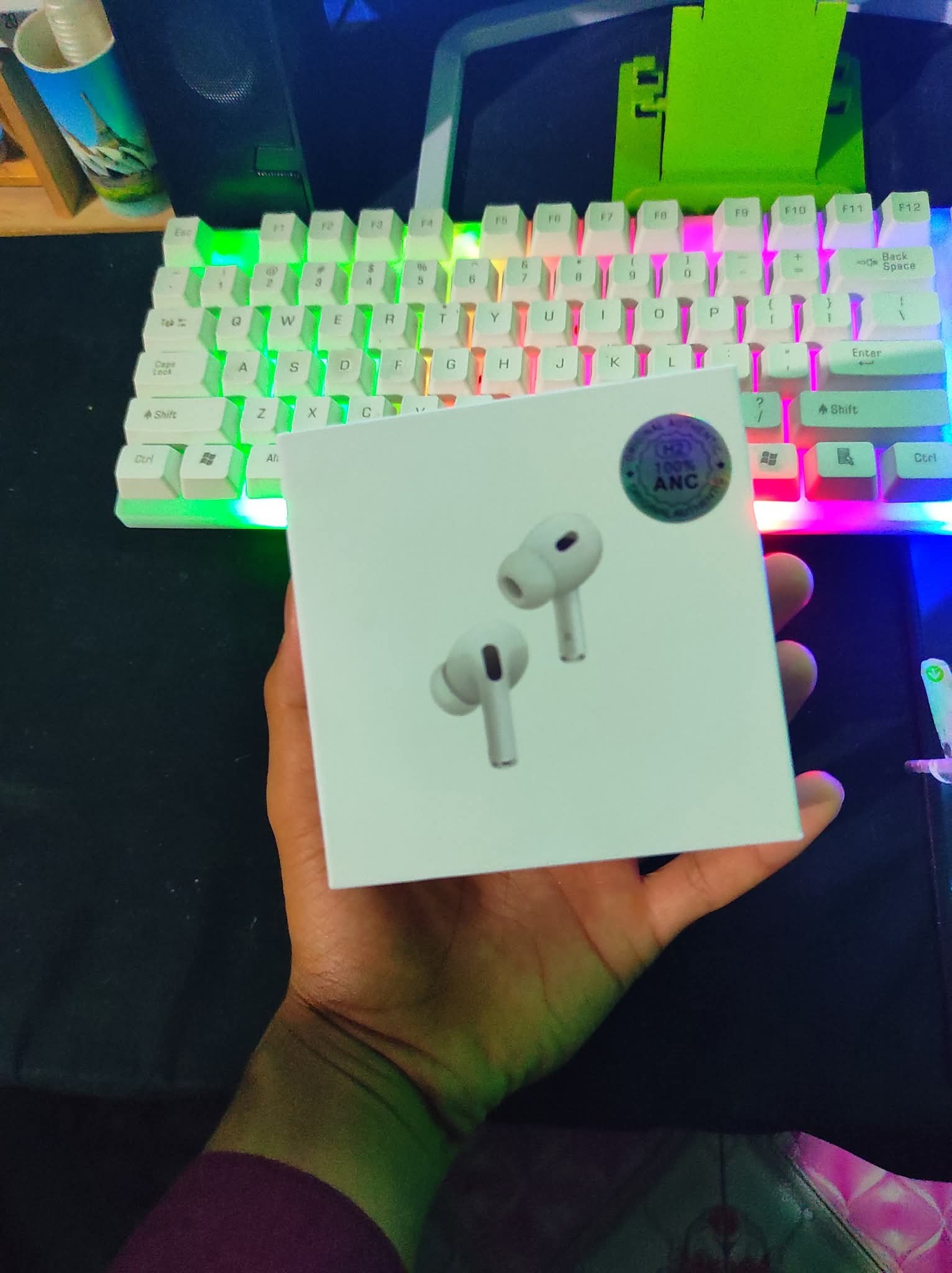 Apple AirPods pro 2nd gen.-5