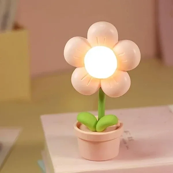 Flower-Shaped LED Desk Lamp